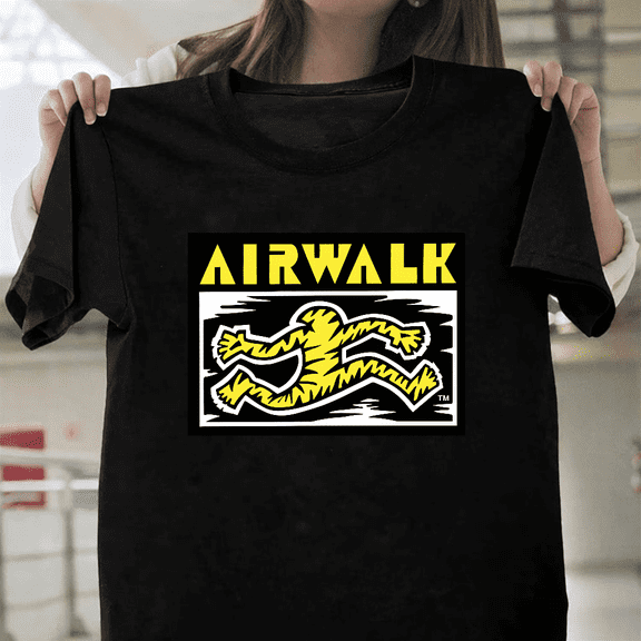 Vintage Airwalk 80s 90s Retro Skateboarding Sports Unisex T-Shirt, up to size 3XL.