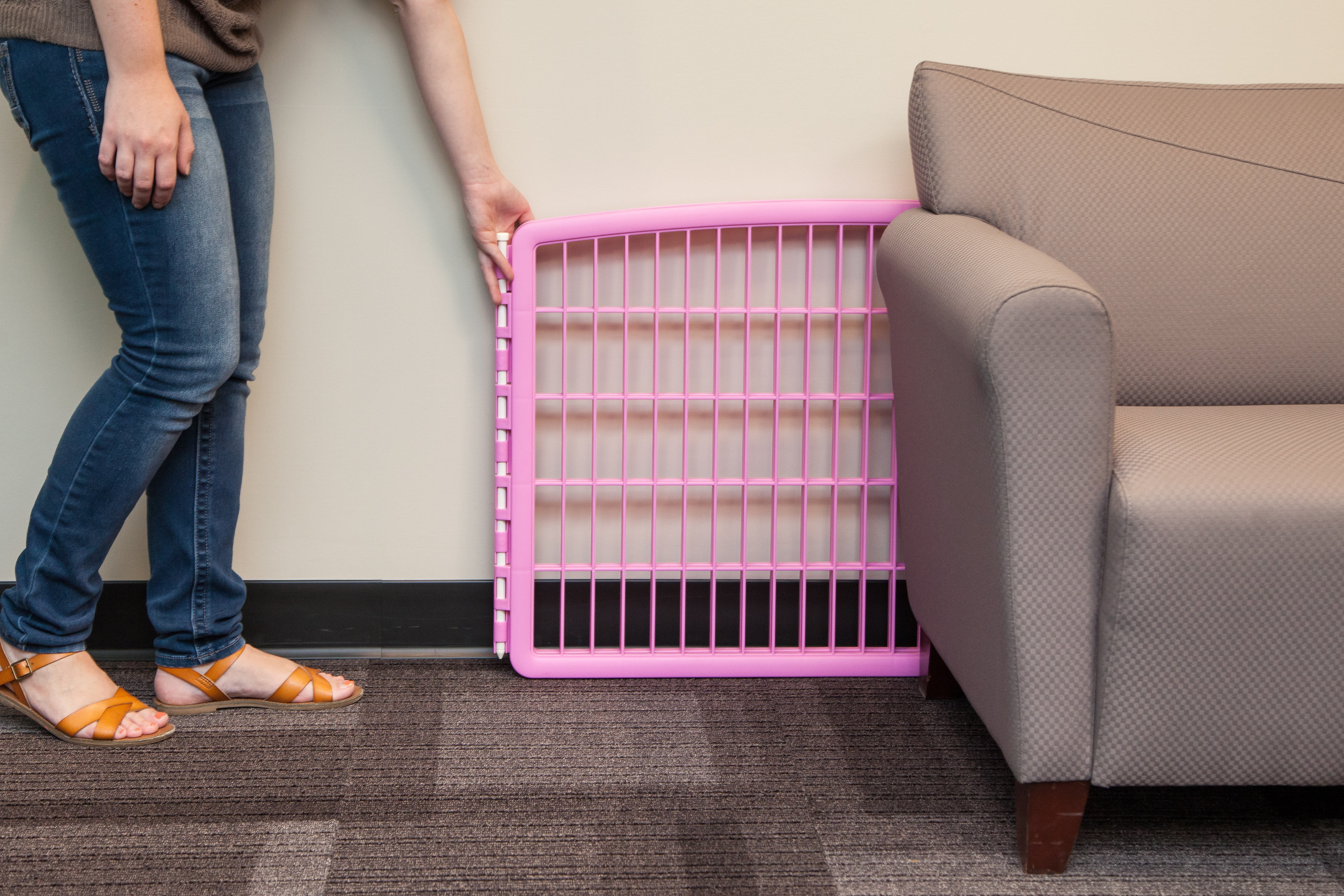 IRIS 24" Exercise 4-Panel Pet Playpen, Puppy Pet Small Medium Dog Pen Keep Pets Secure Easy Assemble Rust-Free Heavy-Duty Molded Plastic Customizable, Pink