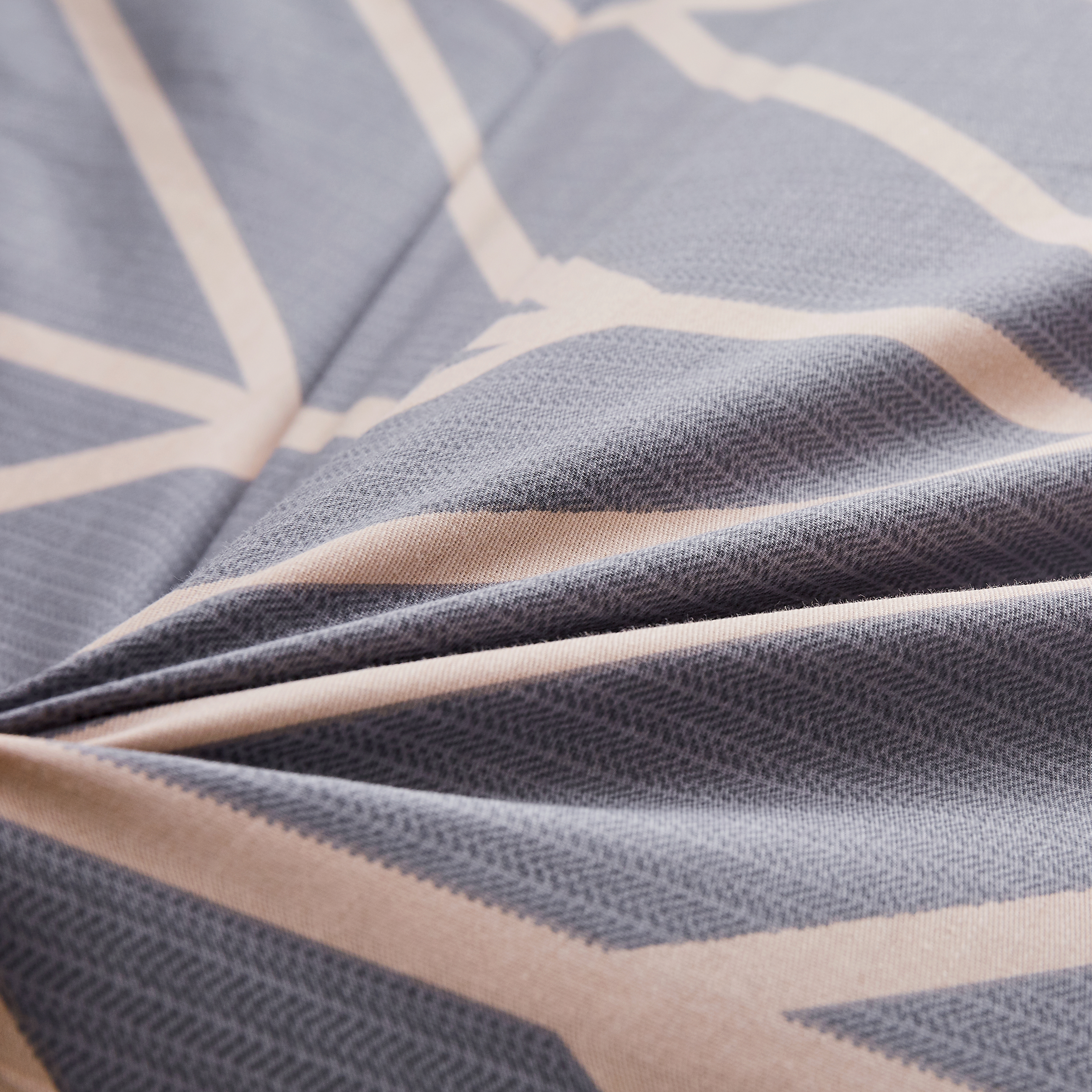 Peach Leaf Super Soft 100% Cotton 3-Piece Comforter Set with Shams, King, Grey Chevron