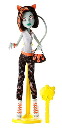 scarah screams doll