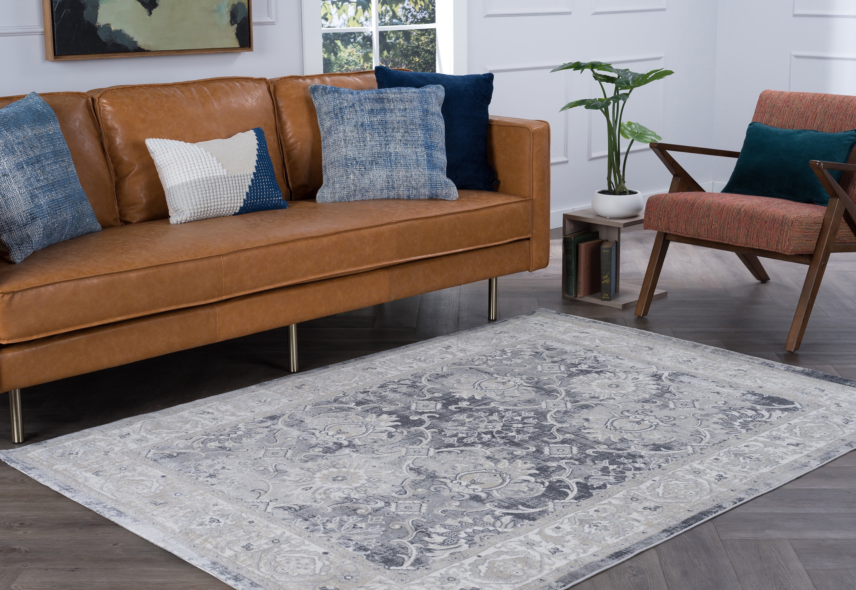 Traditional 5x8 Area Rug (5'3'' x 7'3'') Oriental Gray, Cream Living