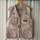 thumbnail image 1 of Chaleco de camuflaje con múltiples bolsillos para exteriores, chaleco para hombres, ropa de trabajo de mediana edad y ancianos, chaleco de pesca fino, chaleco de primavera y otoño para hombres, 1 of 4