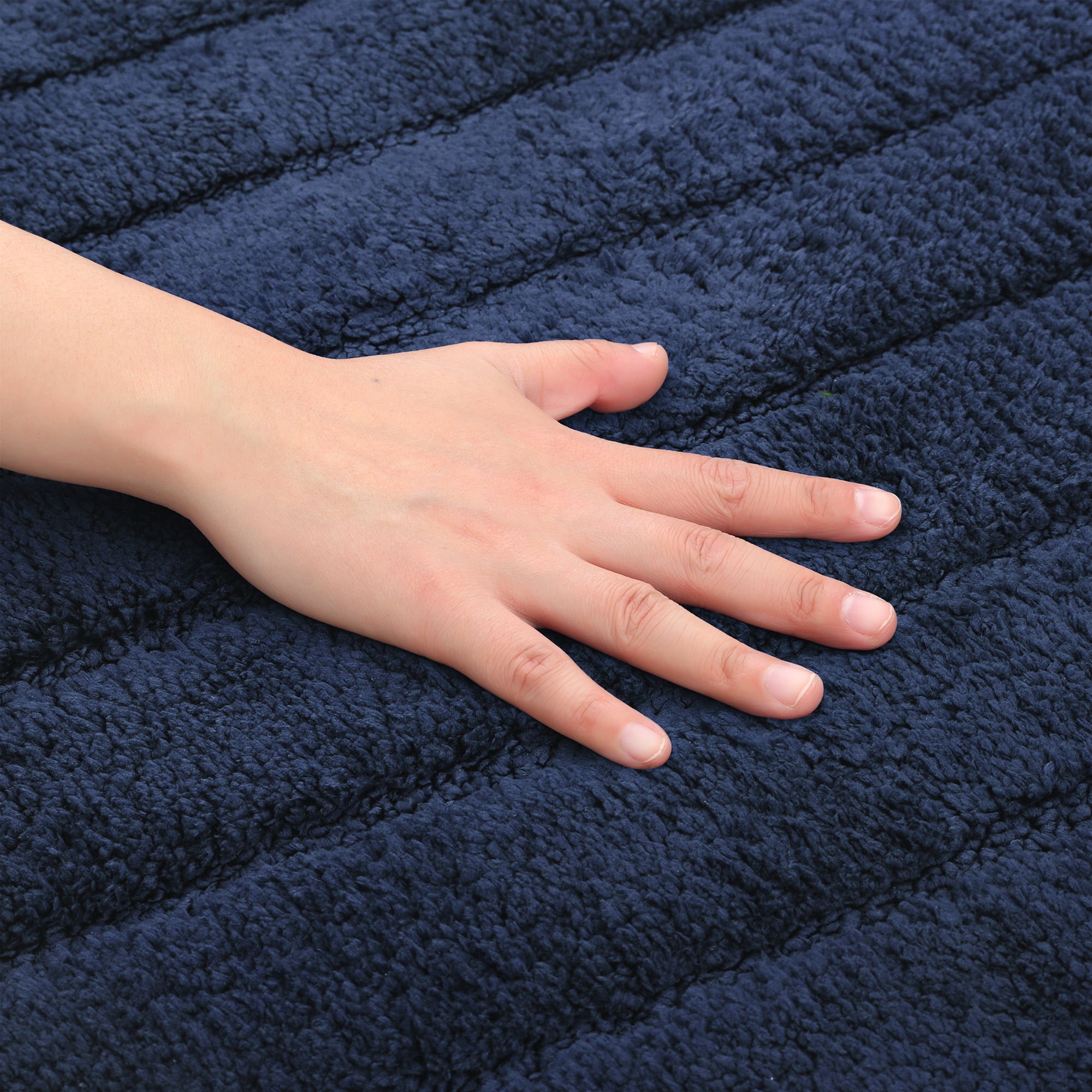 Unique Bargains Soft Stripe Bathroom Rug Rubber Backing Quick Dry Bath Rug Blue 20" x 32"