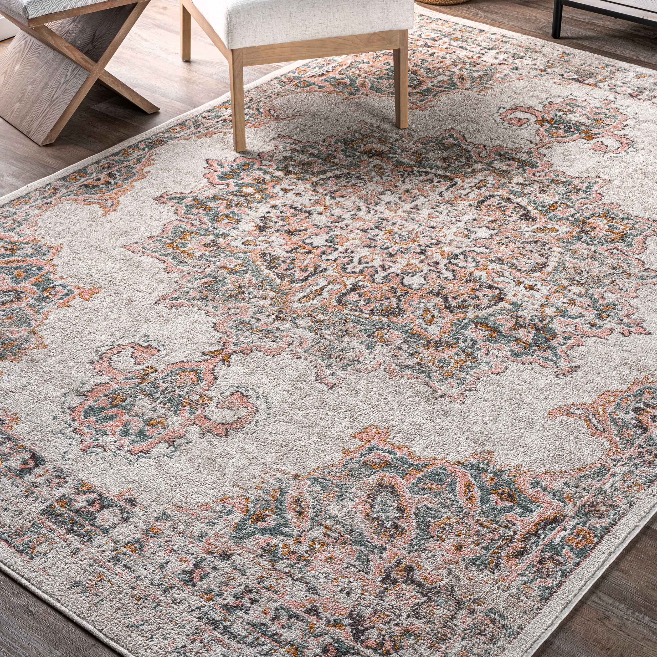 nuLOOM Vintage Medallion Liliana Area Rug, 7' 10" x 10', Beige