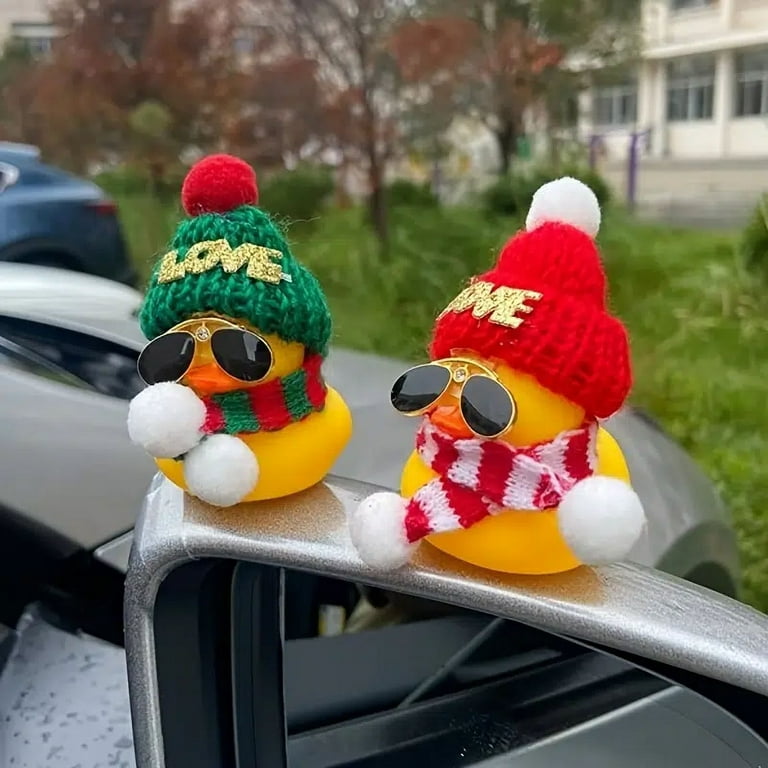 1pcs Cartoon Cute Little Yellow Duck Design Car Ornament, Christmas Hat &  Scarf Duck Ornament For Car Dashboard, Bedroom, Office Desktop Decor 