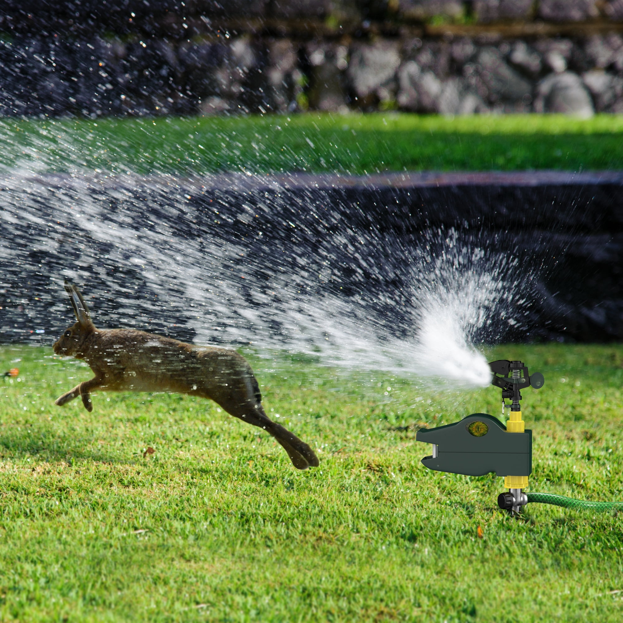 Hoont 650 sq ft Spray Lawn Sprinkler, Motion Activated Animal Repeller