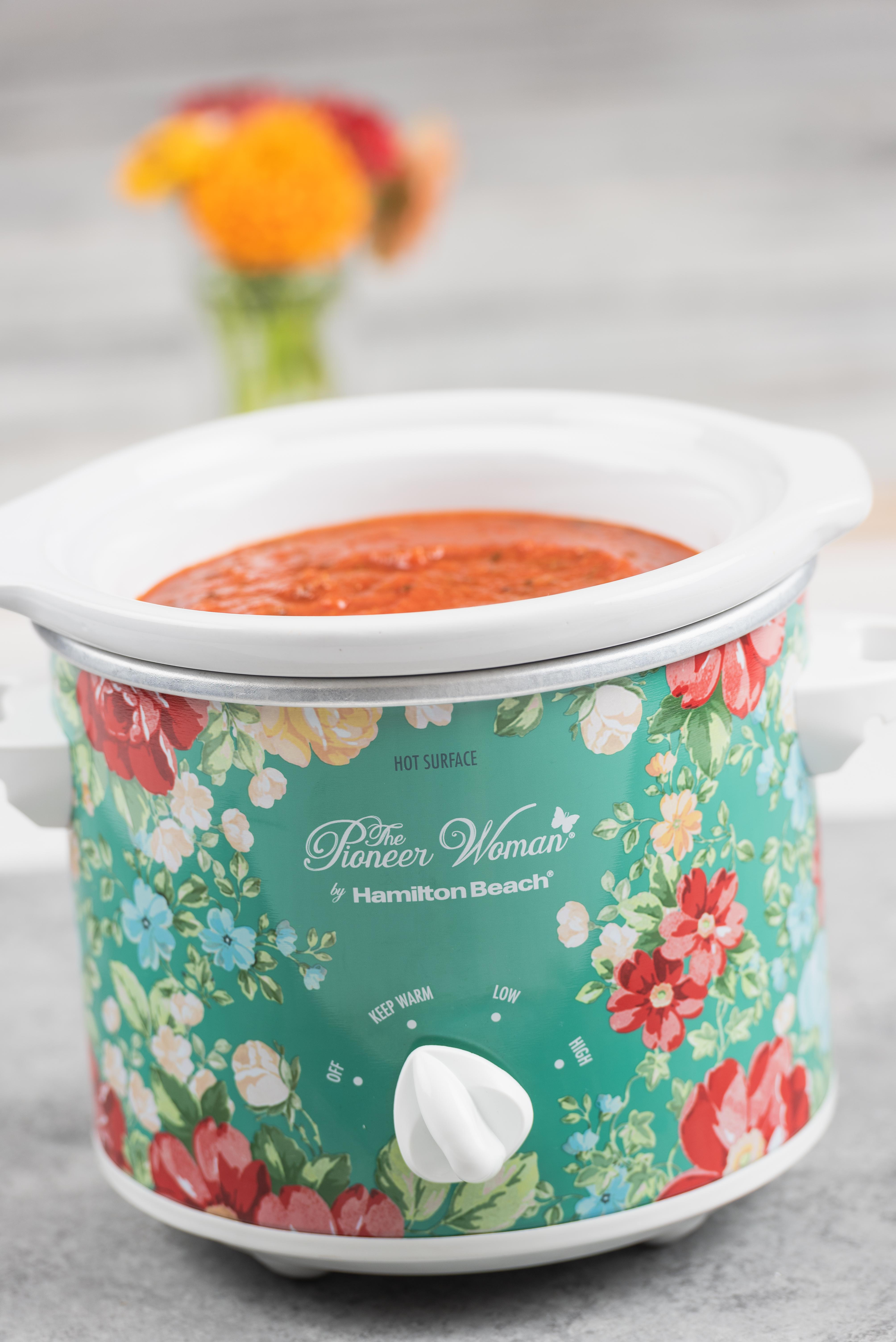 The Pioneer Woman Slow Cooker 1.5 Quart Twin Pack, Fiona Floral and Vintage Floral, 33016 - image 2 of 6