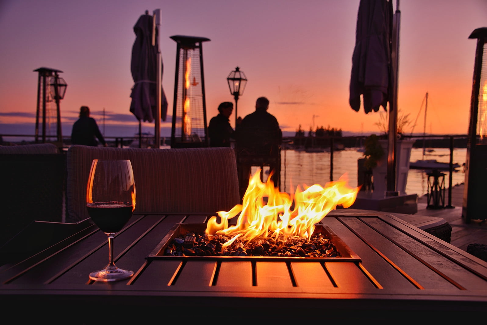1/4" 20 lb. Gold Reflecitive Fire Glass