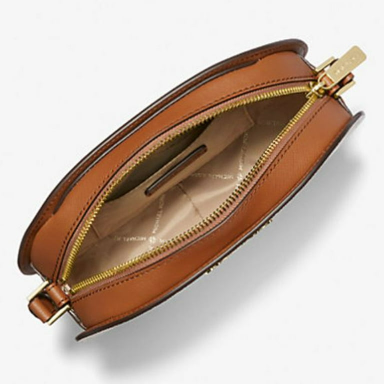 Michael Kors Women's Jet Set Travel Medium Signature Oval