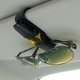 thumbnail image 2 of Paquete de 2 soportes para gafas para parasol de coche, montura para gafas de sol con clip para tarjeta de billete, negro + dorado, 2 of 5