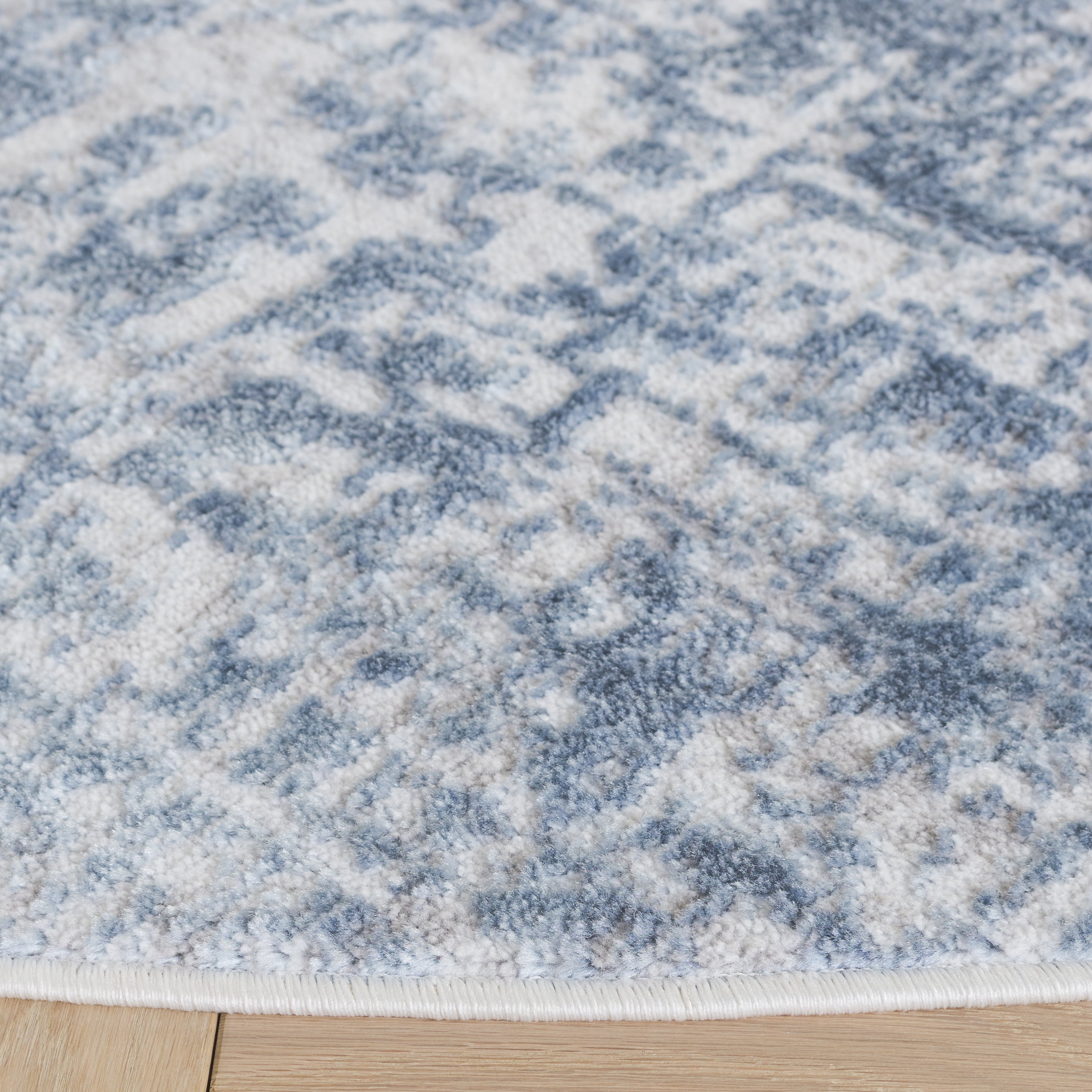 Safavieh Amelia Ian Abstract Area Rug, Ivory/Steel Blue, 5'3" x 5'3" Round
