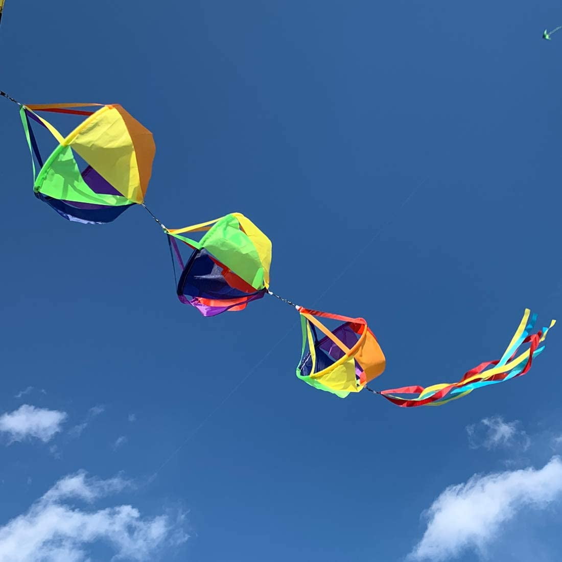 2pcs Vivd Flying Fish WINDSOCK Single Line Kites Outdoor Toy Windmill Games 