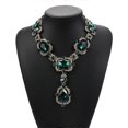thumbnail image 2 of Gargantilla de cuello grande Estilo étnico indio Yashi color verde 3 unidades modelo 13958, 2 of 5