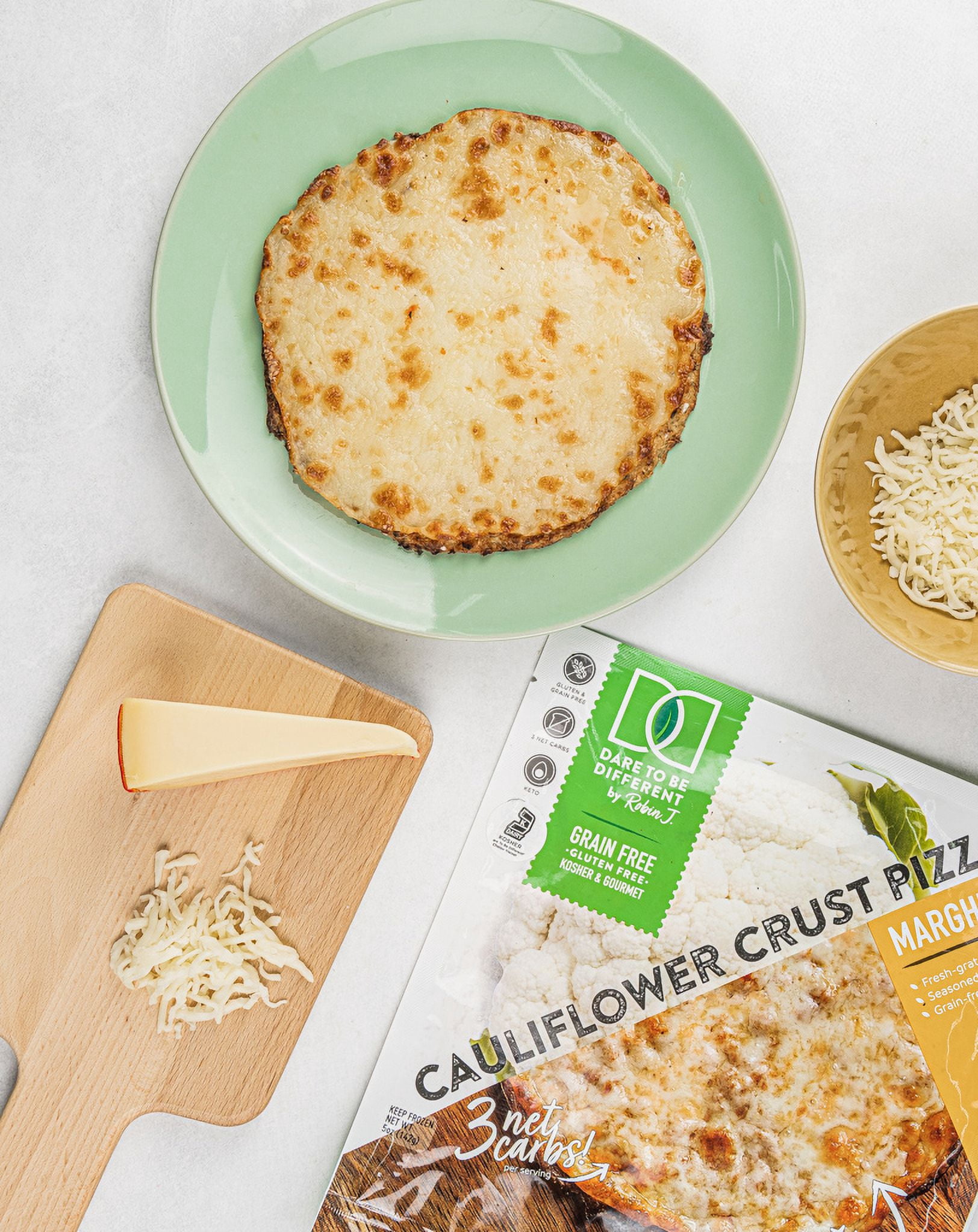 Dare to be Different Cauliflower Crust Pizza Margherita 1 pack