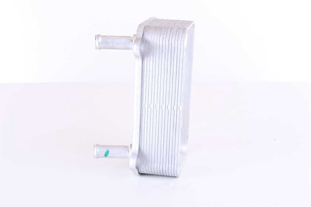 Nissens 90735 Engine Oil Cooler