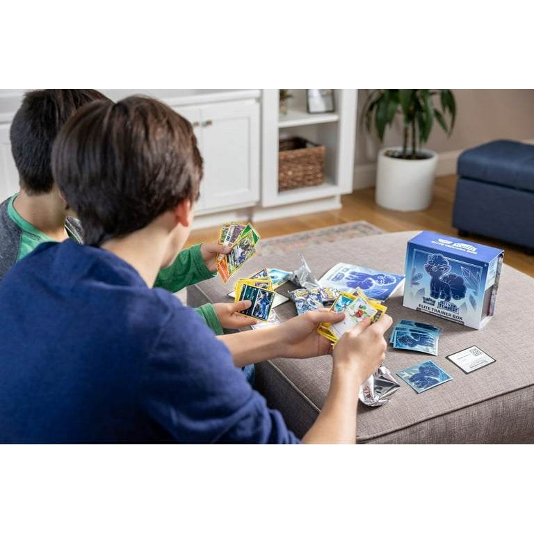 Pokémon TCG: Sword & Shield Elite Trainer Box - Silver