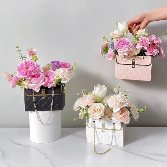 Dserhfy Flower Paper Gift Box with Metal Chain Bouquet Storage Bucket Small Florist Handbag Gift Craft Wrap Bag for Wedding Party Valentine's Day Birthday Mother's Day Bridal Shower