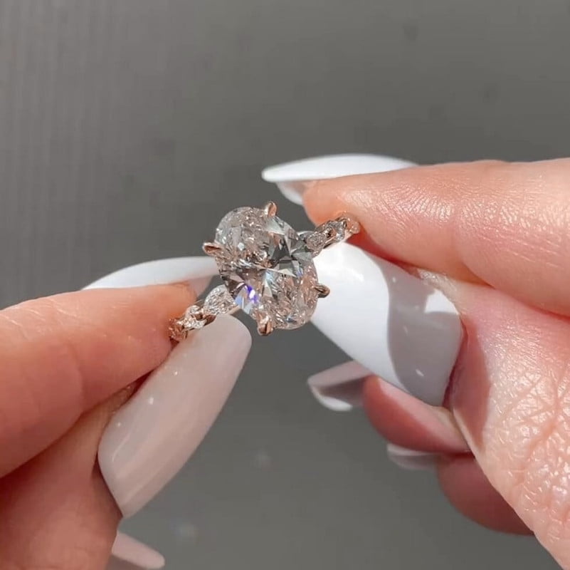 solitaire jewels 4TCW Oval Moissanite Hidden Halo Engagement Ring For Women, 14K Rose Gold