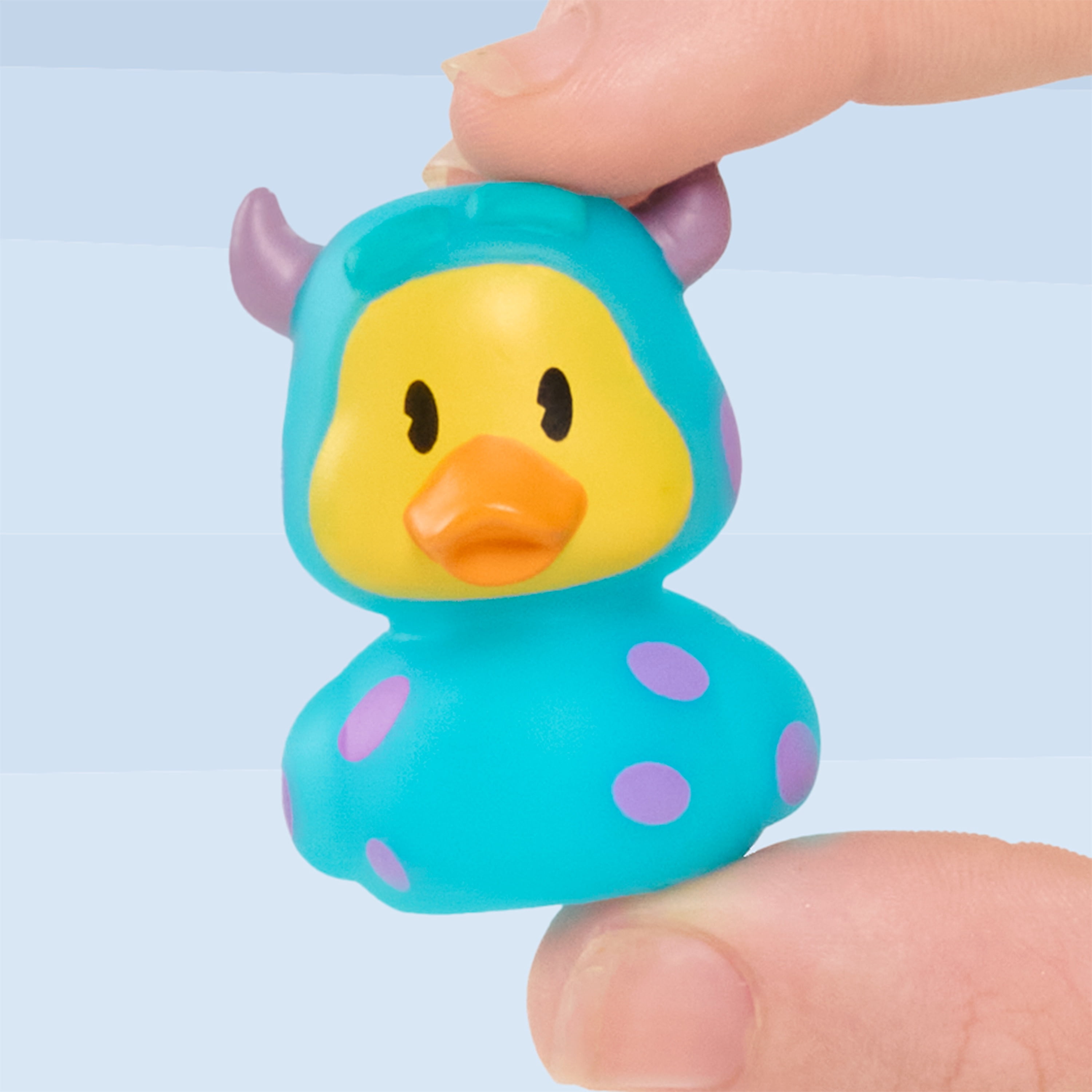 Disney Duckalooz Advent Calendar, 24 Surprises Inside, Kids Toys for Ages 3 and up