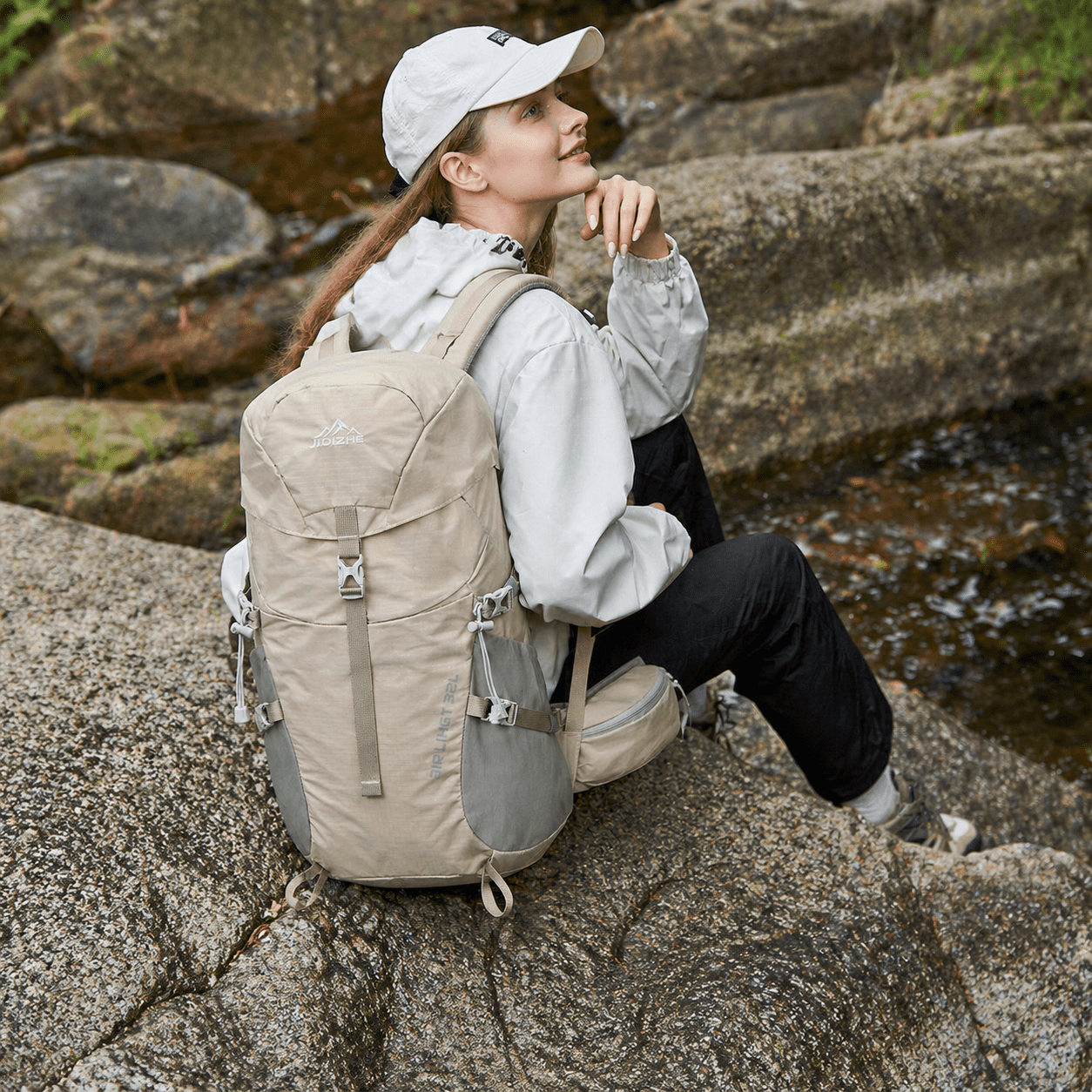 JIDIZHE 32L Polar Explorer Hiking Backpack, Lightweight Water-Resistant Outdoor Travel Backpack for Men & Women,Grey