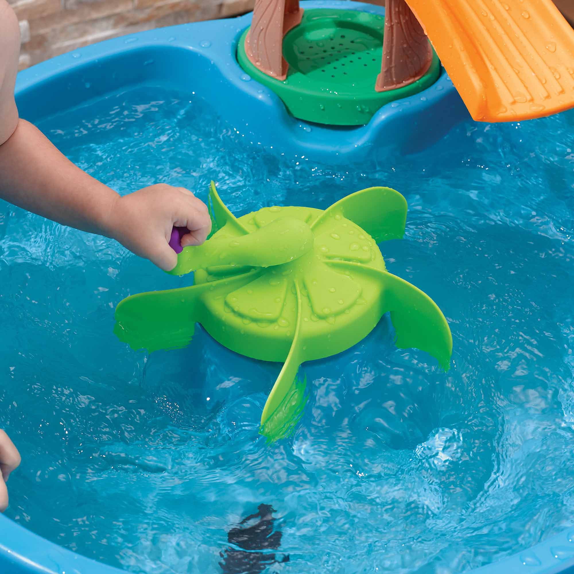 water spinner toy