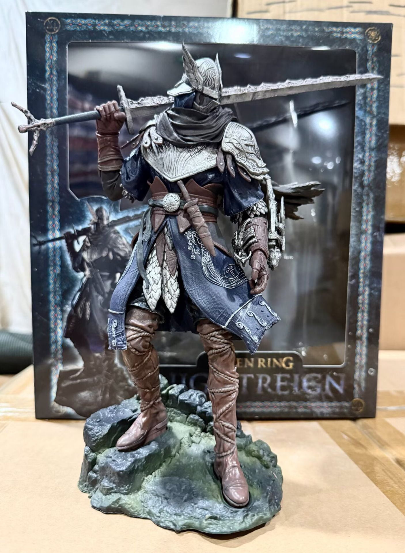 Fortnite 6in Legendary Frozen Raven Action Figure - Walmart.com