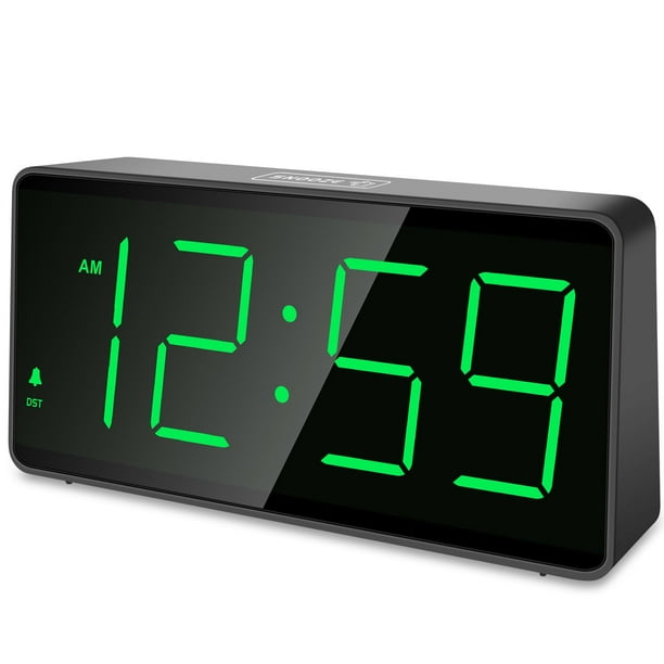 Peakeep Reloj digital con pilas, reloj despertador para dormitorios, números grandes inalámbricos, 4 atenuadores para personas mayores, reloj despertador de volumen ajustable para adultos que duermen