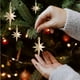 thumbnail image 5 of Juego de adornos para árbol de Navidad | Colgante de estrella octogonal | Adornos de plástico con perlas en rojo, azul, dorado, café, naranja y rosa | Decoración navideña fácil de colgar para, 5 of 6