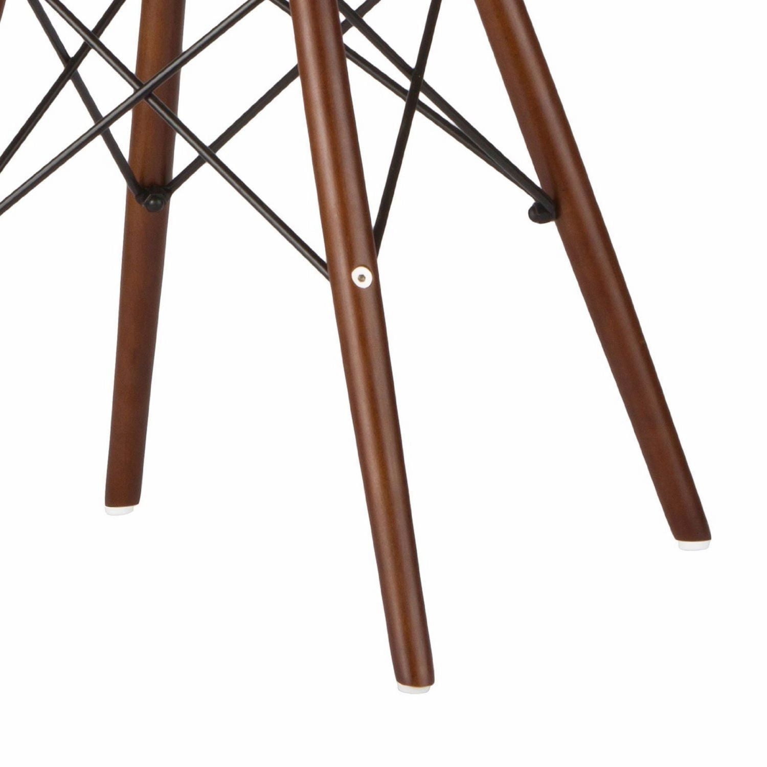 Fauteuil blanc Eames de Nicer Furniture avec jambes en bois