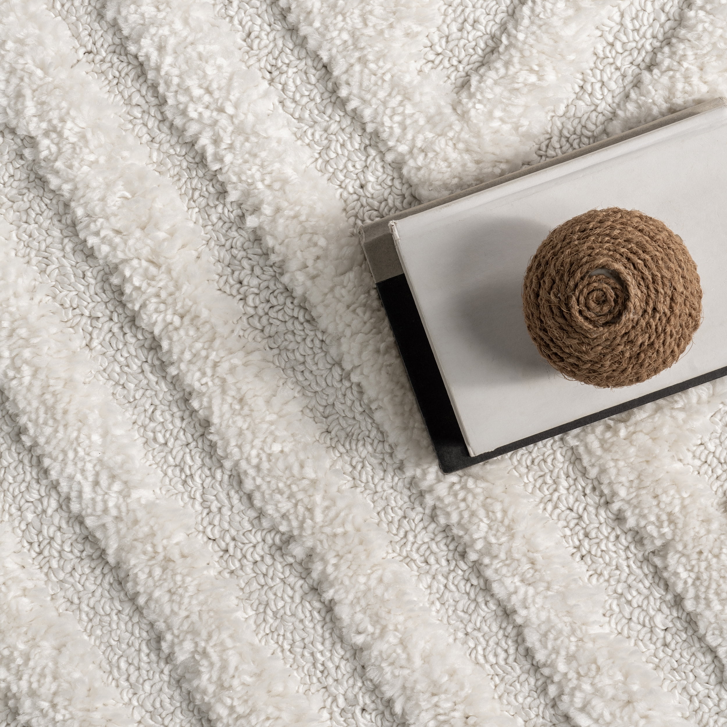 nuLOOM Risette Geometric Shag Tassel Area Rug, 9' x 12', Ivory