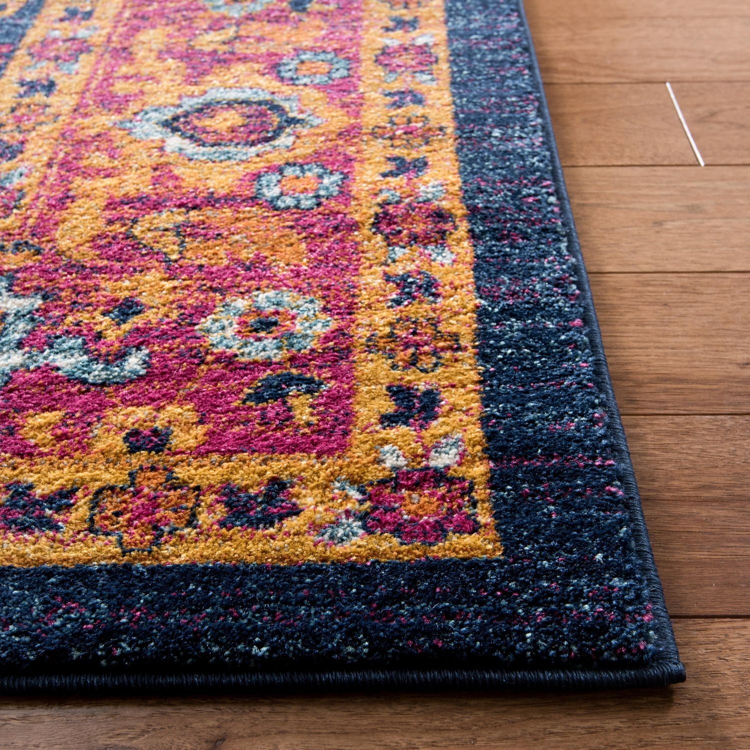 Safavieh Evoke Westley Traditional Area Rug