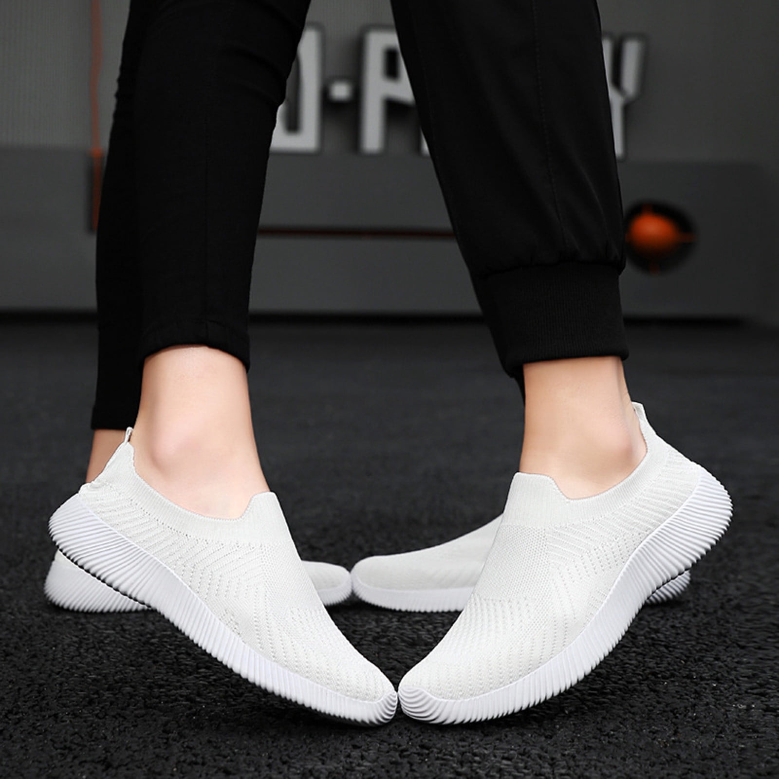 CHENge Sneakers for Women White Relaxed Fit Lightweight Wide Toe Box Minimalist Womens Hiking Shoe Gym Workout Shoes Breathable Mesh Walking Sneakers