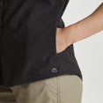 thumbnail image 3 of Craghoppers - Camisa Expert Kiwi de Manga Corta para Mujer (Negro), 3 of 3