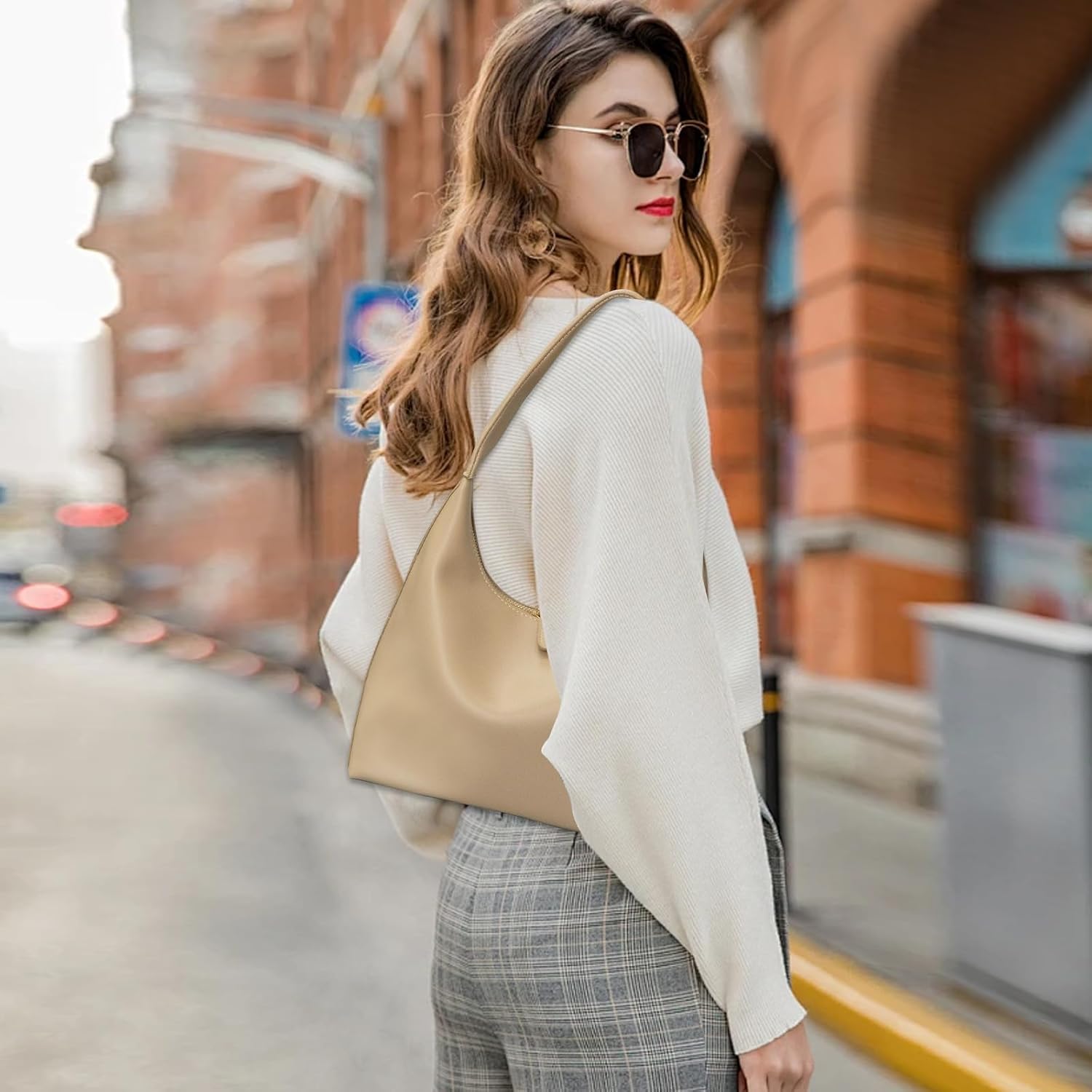 Kwuty Leather Hobo Bag Small Shoulder Purses for Women Slouchy Tote Handbag Vegan Leather Crescent Bag