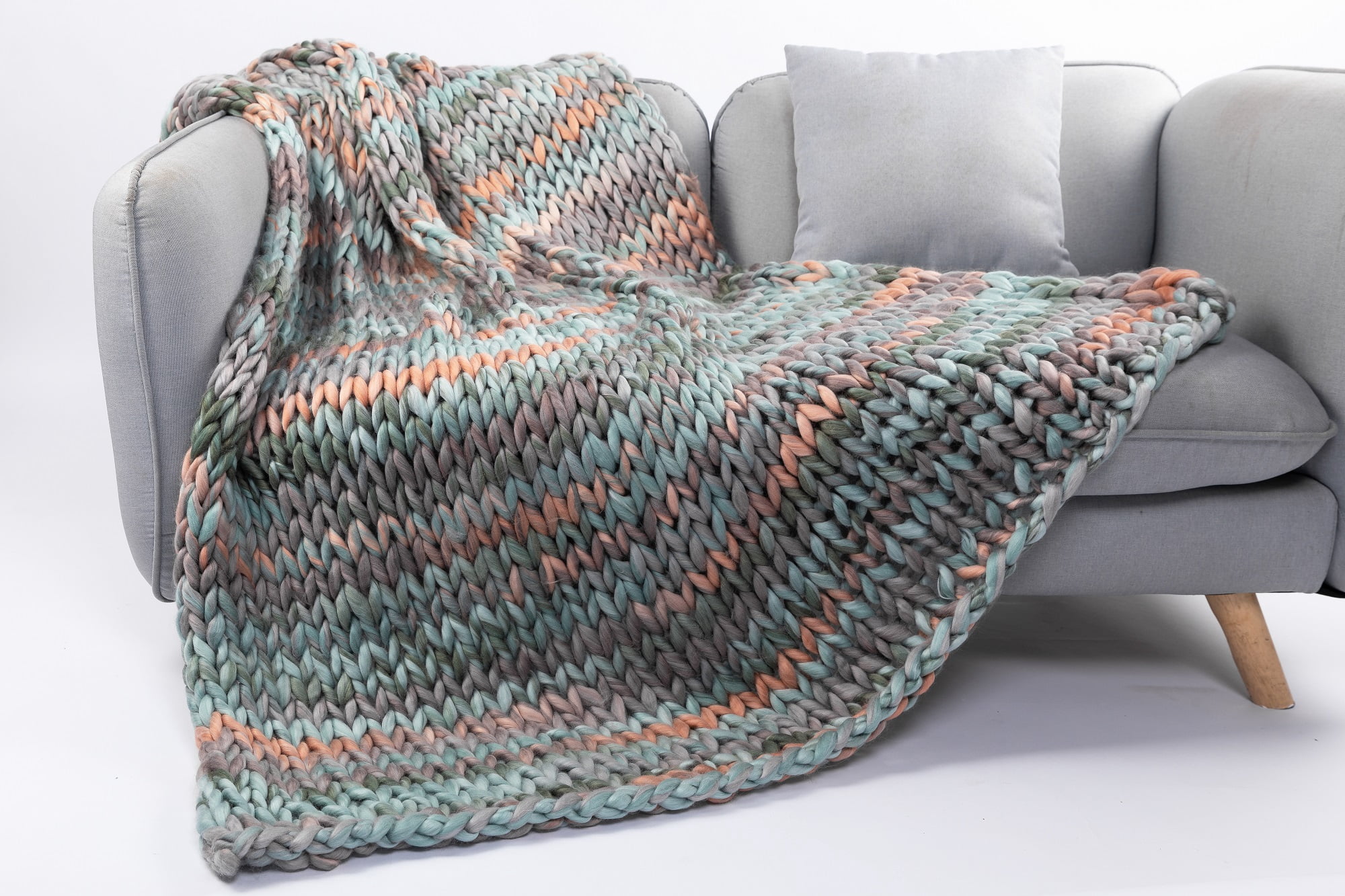 Silver One International Chunky Knitted Throw Blanket, Dusty Soft Hues, 50" x 60"
