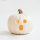 thumbnail image 1 of Linterna de calabaza de Halloween Lisbinx, decoración de calabaza con luz LED, luz a pilas, ambiente espeluznante, decoración festiva para el hogar, porche, patio, fácil de usar, 23 x 23 x 22 cm, 1 of 7