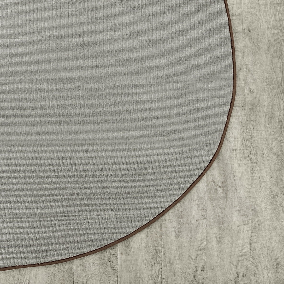 Endurance 6' x 9' Oval Area Rug in color Brown