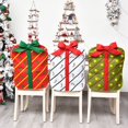 thumbnail image 2 of 3 piezas de fundas para respaldo de silla navideñas con lazo, paquete de regalo, diseño de decoración navideña, funda para silla para restaurante, hotel, hogar, cocina, comedor, 2 of 4