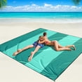 thumbnail image 1 of Manta de playa WIWIGO impermeable a prueba de arena de 200 x 240 cm para 2-8, 1 of 6