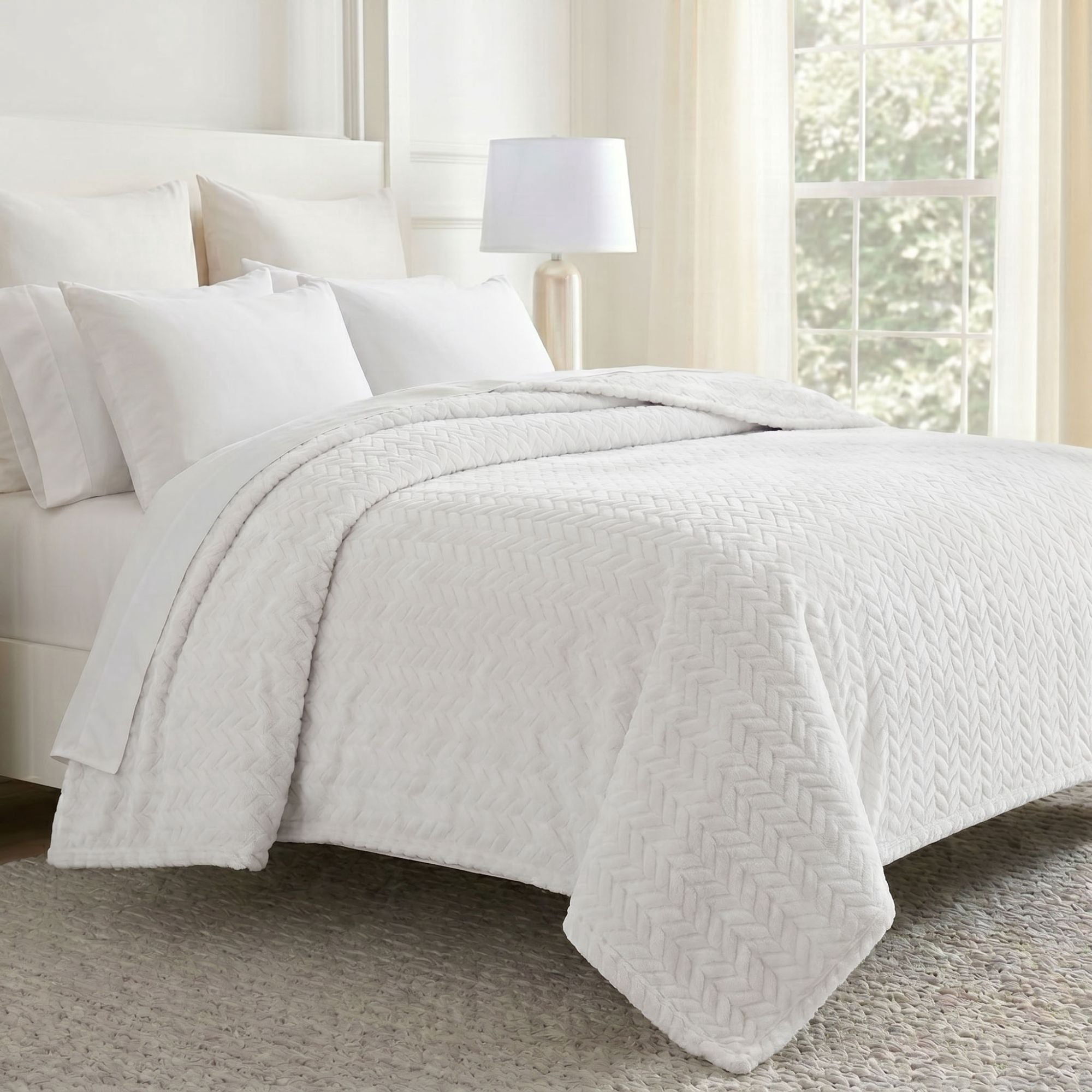 Superior Hope Herringbone Fluffy Fleece Blanket, Full Queen Size, White