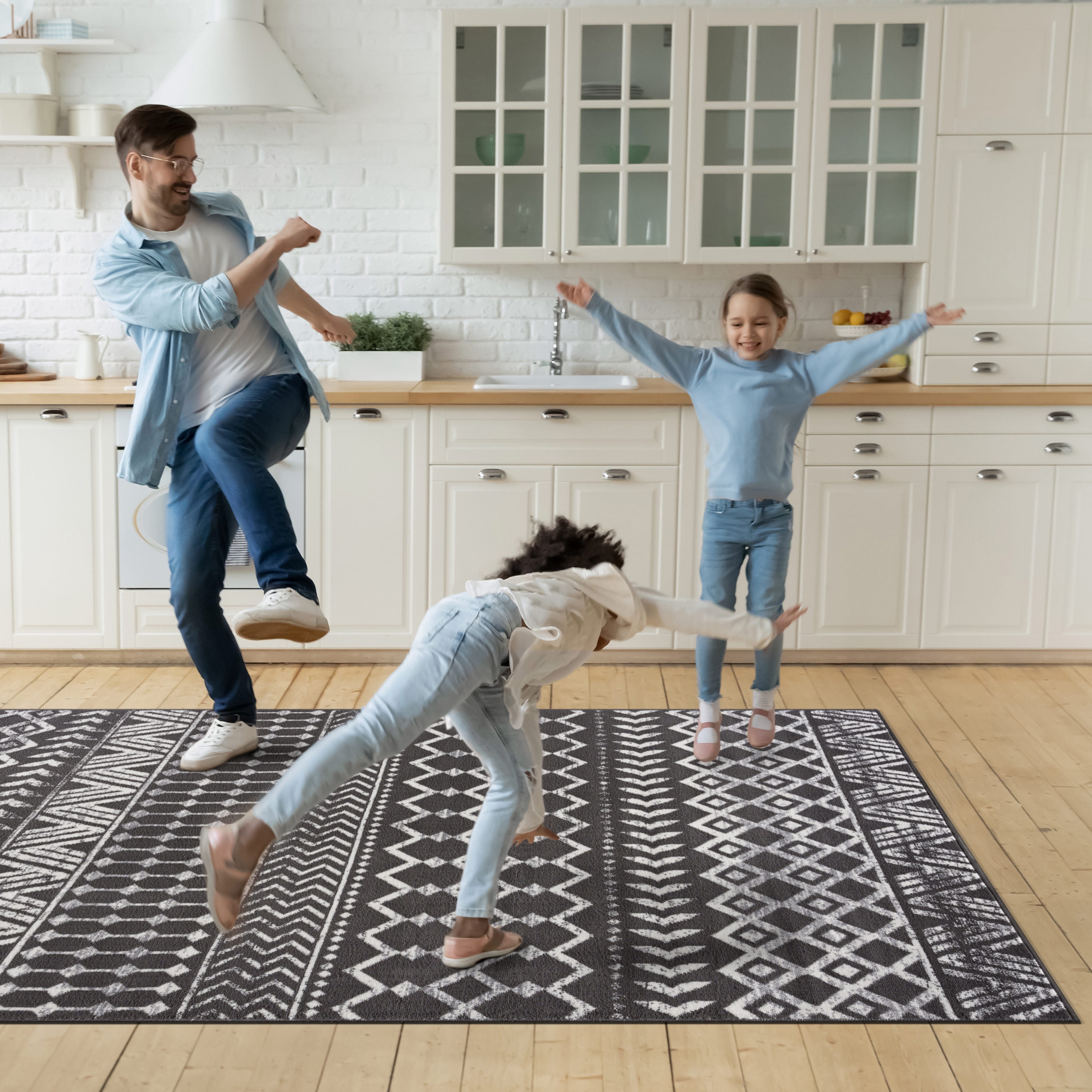CAMILSON Crystal Dark Grey Area Rug 3'x5' Boho for Living Room Bedroom Dining Room Dark Grey / Cream Indoor Area Rugs
