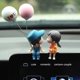 thumbnail image 4 of Lindos adornos de pareja, figuras de acción, globos para la decoración del tablero del automóvil, 4 of 4