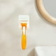 thumbnail image 1 of Estante de almacenamiento para baño sin perforaciones | Perchero de plástico blanco con doble gancho para sombreros, bolsos y toallas | Organizador compacto y duradero de 6 x 4,5 cm para puerta, 1 of 5
