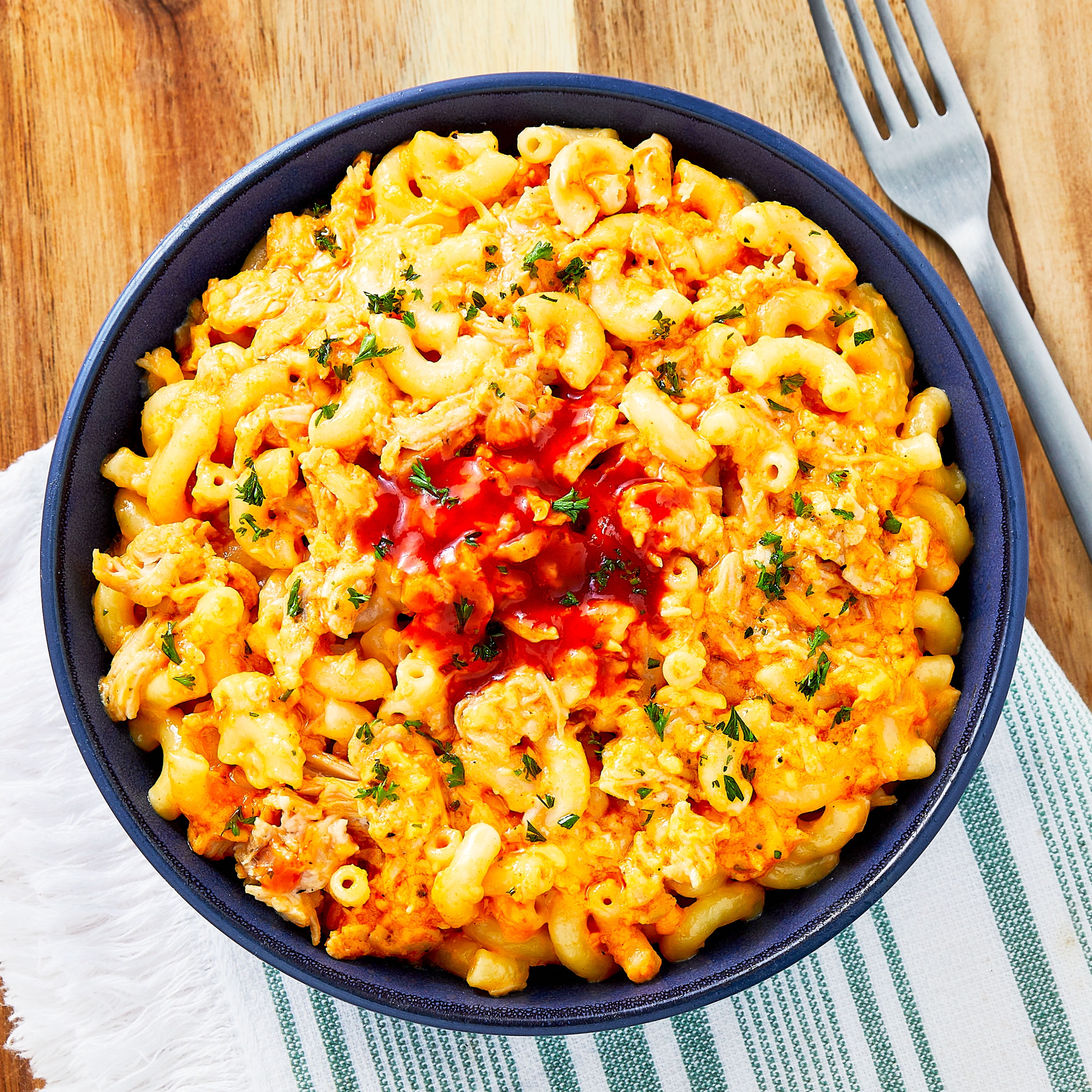 (4 pack) Marketside Buffalo Style Mac N' Cheese with Chicken, 12 oz (Refrigerated)