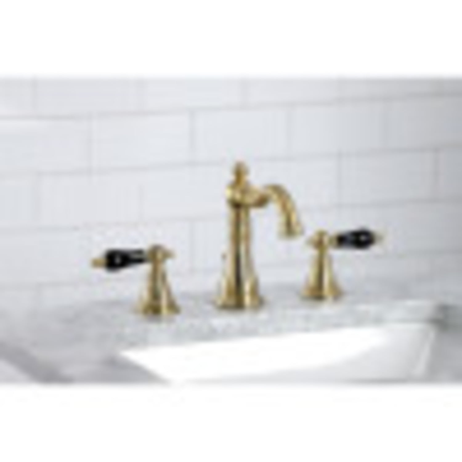 Fauceture FSC1973AKL Duchess Widespread Bathroom Faucet with Retail Pop-Up, Brushed Brass