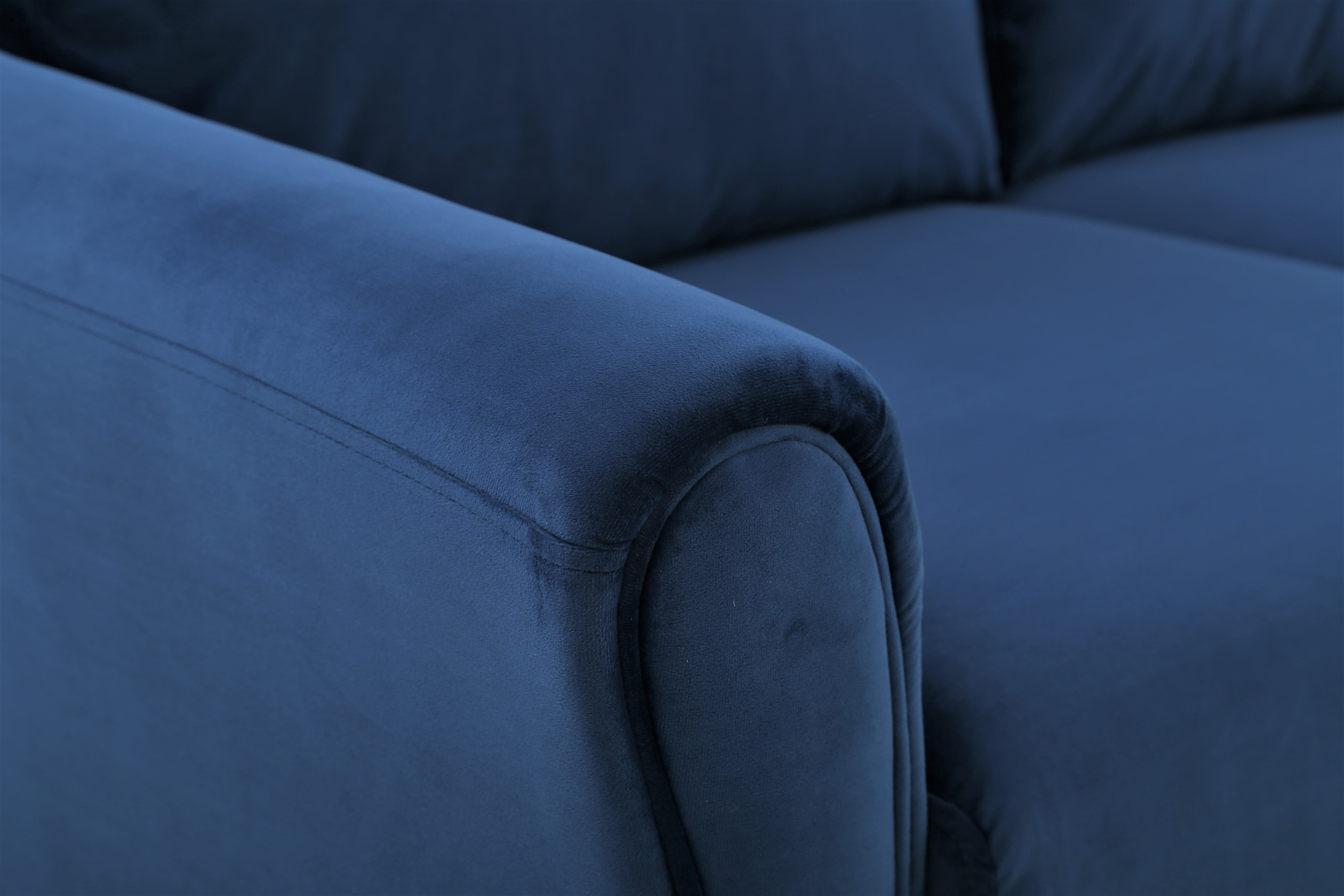 Uspridefurniture Corel 80.31" Flared Arm Dark Blue Velvet Sofa