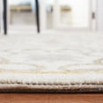thumbnail image 4 of SAFAVIEH Micro-Loop Karenza Medallion Area Rug, Ivory/Grey, 4' x 6', 4 of 11