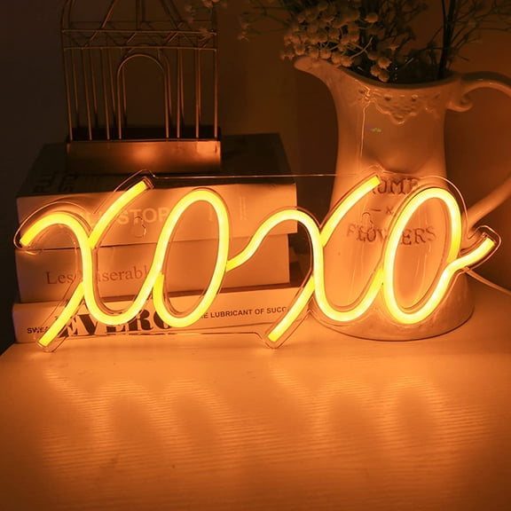 LINLIN Neon Sign LED Neon Lights Sign USB Operated Neon Night Light XOXO Neon Lights for Bedroom Neon Wall Art Decorative Lights for Party Wedding Birthday