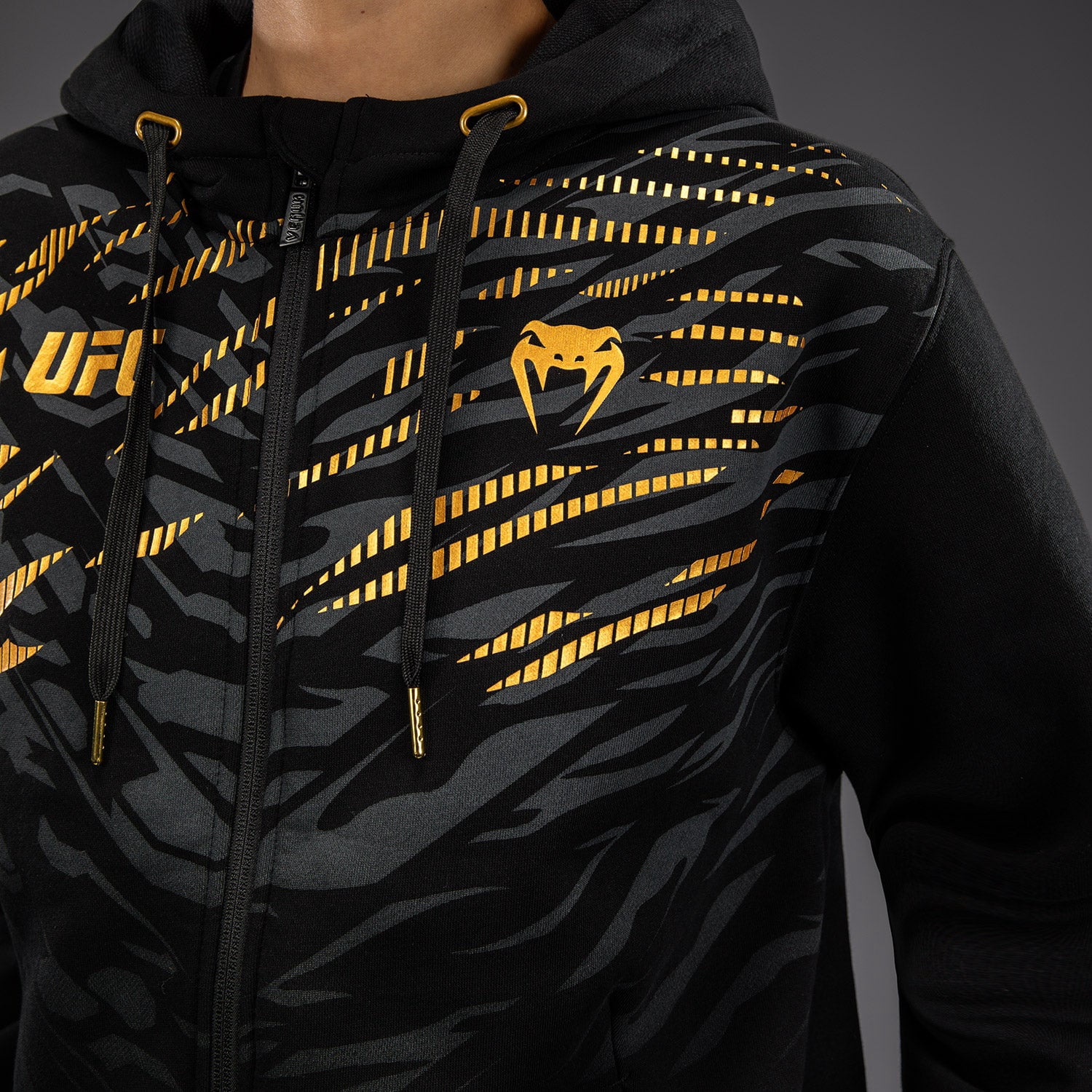 UFC Fusion by Venum Women's Replica Zip Hoodie - Champion - X-Large