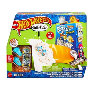 Hot Wheels Skate Tony Hawk Transforming Skate Bus with 1 Exclusive